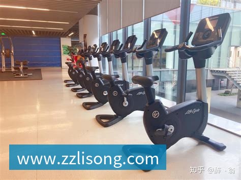 拜仁海报预热皇马之战奥利塞C位出镜凯恩对决姆巴佩引期待